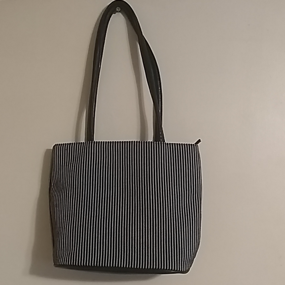 Bueno Black/ White Strip Shoulder Bag